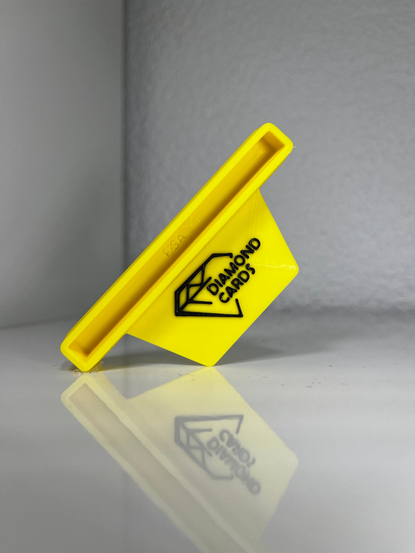 Für PSA Standard Slabs - gelb - Sammelkarten Ständer / Cardholder yellow