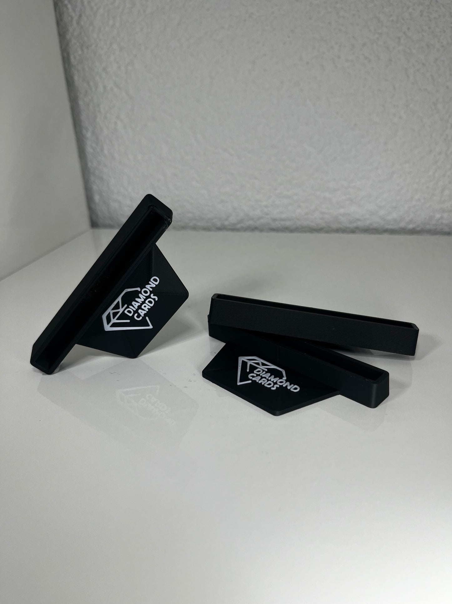 Für Magnetic Holder schwarz - Sammelkarten Ständer / Cardholder black