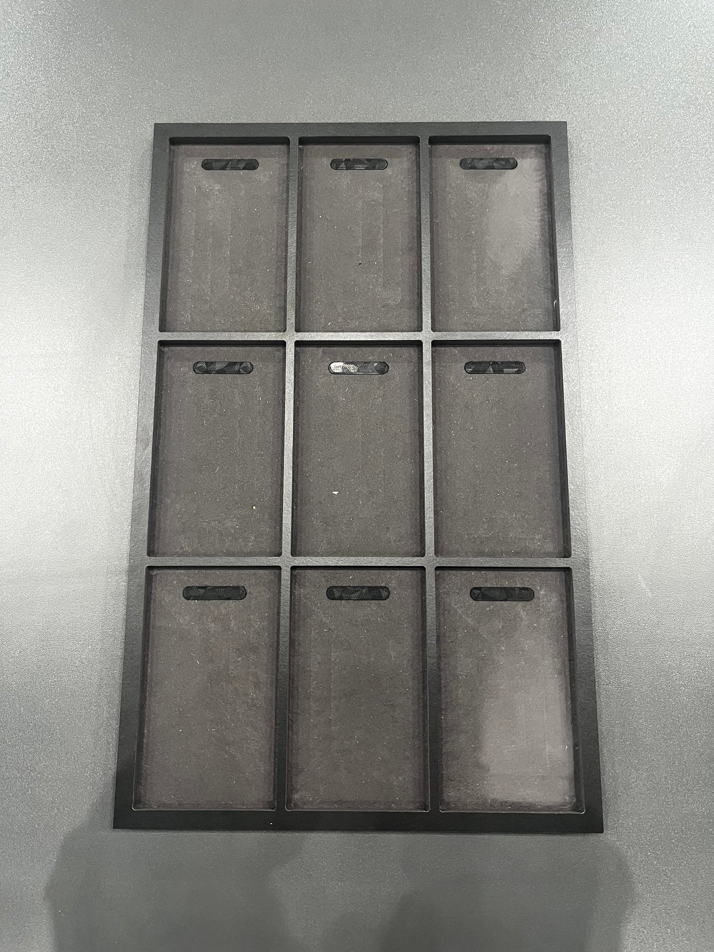 PSA Wandhalterung 9er (3x3) Layout Schwarz